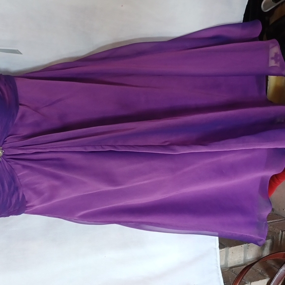 Liza Fields Formal Dress, Beaded, amethyst color, NWT,  Size 0 - Picture 4 of 9
